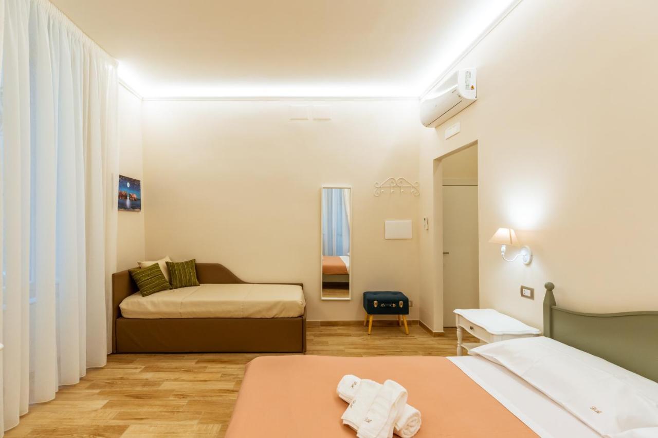 Hotel La Dimora Di Don Antonio A Toledo Napoli Esterno foto