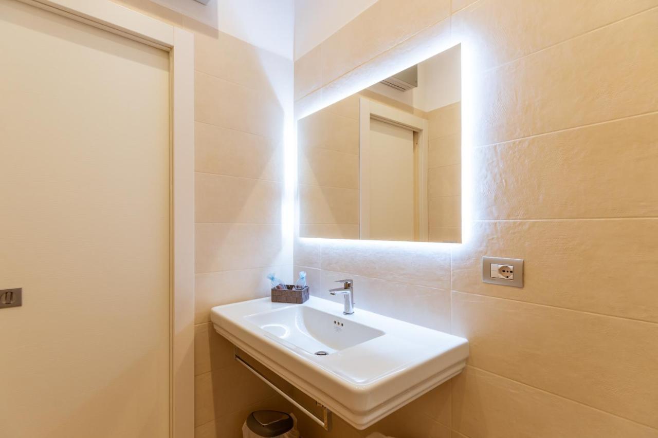 Hotel La Dimora Di Don Antonio A Toledo Napoli Esterno foto