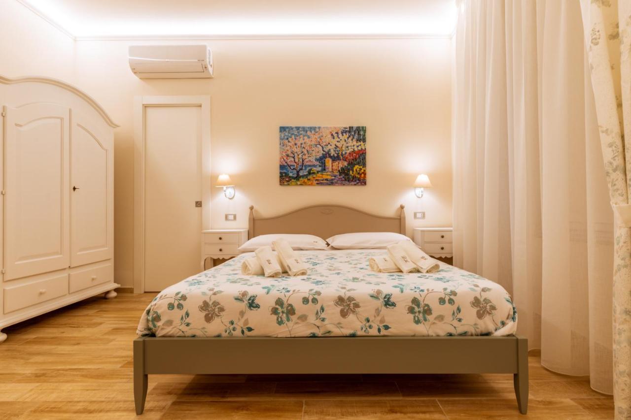 Hotel La Dimora Di Don Antonio A Toledo Napoli Esterno foto